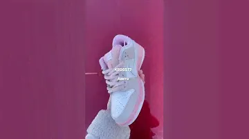 Nike SB Dunk low Top Elite Pink White