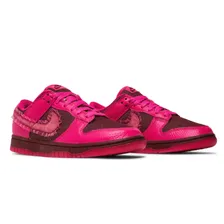 Nike SB Dunk Low Valentines Day (Розовые)