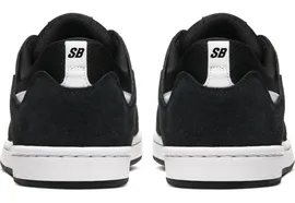 NIKE SB ALLEYOOP