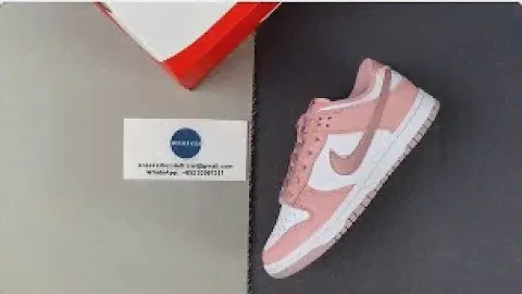 SNEAKERHOOD - Nike SB Dunk Low "Pink Velvet"